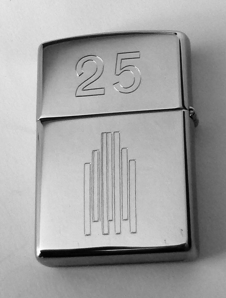 ZIPPO Feuerzeug mit Logogravur Münster Rathaus