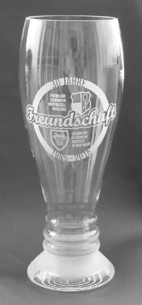 Weizenbierglas mit Logogravur