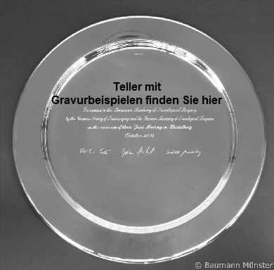 versilberter Teller mit Unterschriften