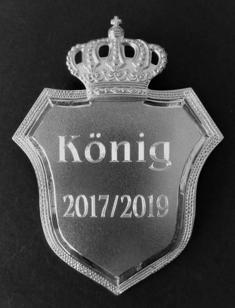 Königsschild mit Broschierung Vorderseite 2