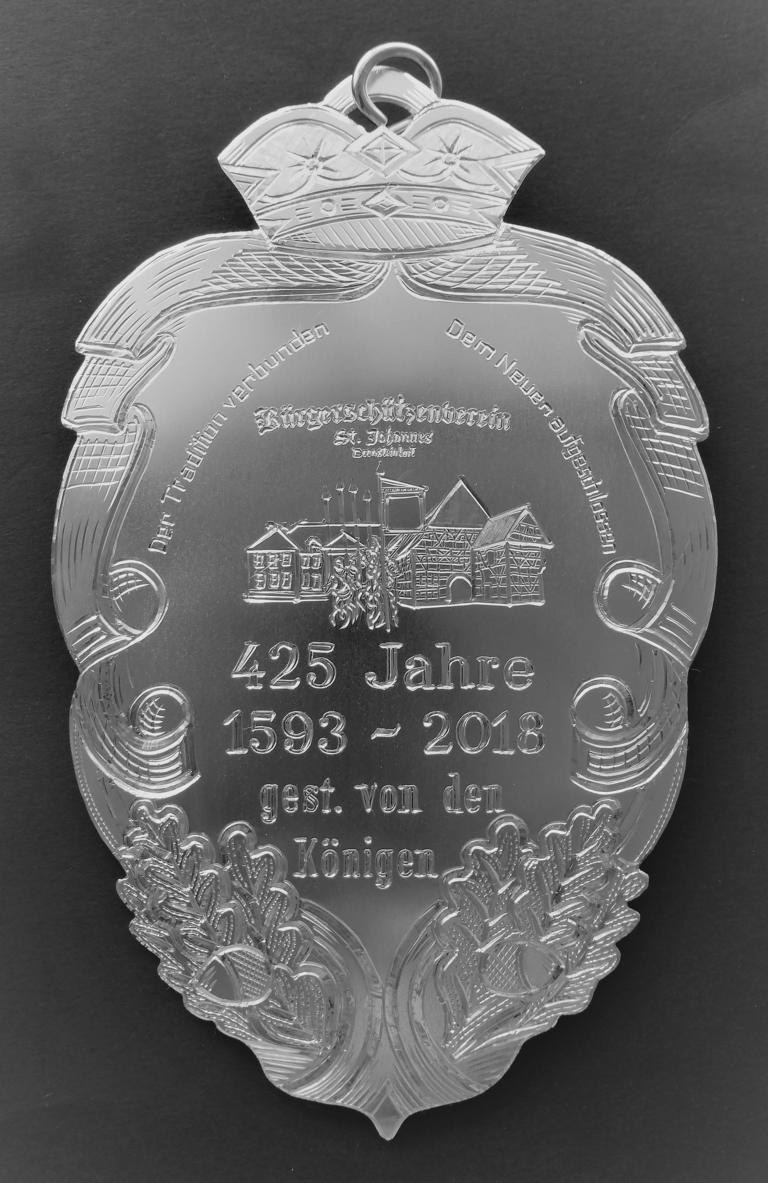 Königsschild nach Kundenentwurf